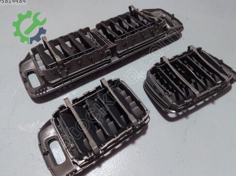 Volvo S70 Havalandırma Izgaraları çıkma parça