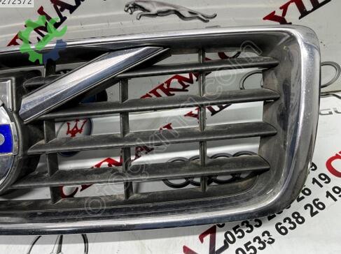 Volvo S80 Ön Panjur çıkma parça