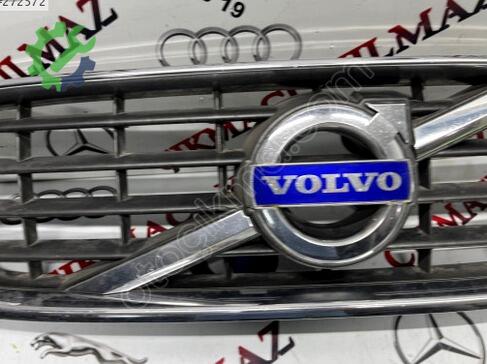 Volvo S80 Ön Panjur çıkma parça
