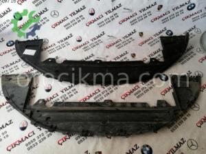 Volvo s80 ön tampon alt muhafaza çıkma yedek parça