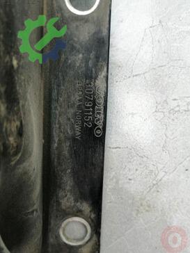 Volvo S80 Ön Tampon Demiri 30791152 çıkma parça