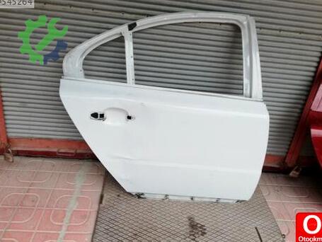 Volvo S80 Sağ Arka Kapı çıkma parça