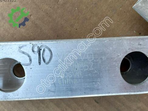 Volvo S90 Ön Tampon Demiri 31690552 çıkma parça
