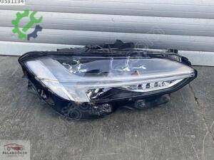VOLVO S90 V90 SAĞ FAR ORJİNAL ÇIKMA 32228677