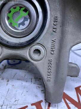 Volvo S90 Taşıyıcı/Aks Taşıyıcı 31682226 çıkma parça