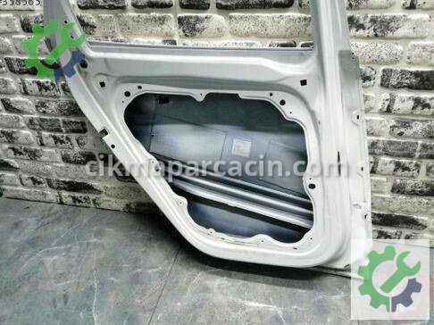 Volvo V40 Sol Arka Kapı çıkma parça