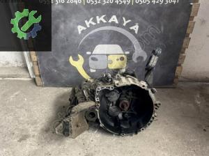 Volvo V40 1.9 Dizel Komple Şanzıman Orijinal Çıkma