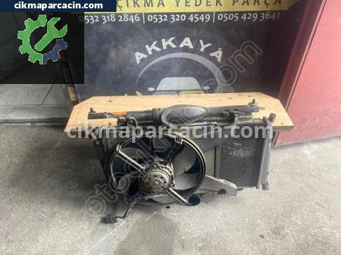 Volvo V40 Fan Motoru çıkma parça