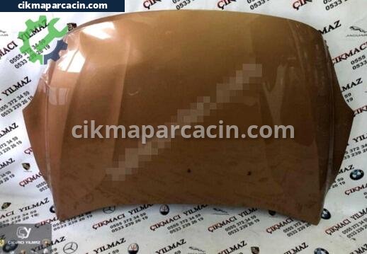 Volvo V40 Kaput çıkma parça