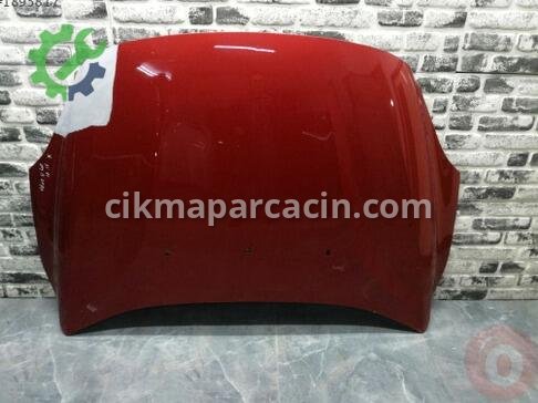 Volvo V40 Kaput çıkma parça