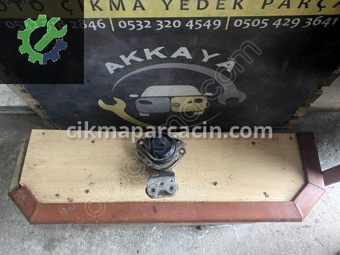 Volvo V40 Kulak 30611472 çıkma parça