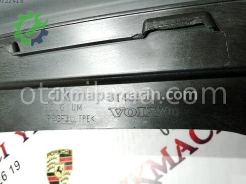 Volvo V40 Hava Yönlendirme Paneli çıkma parça