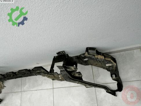 Volvo V40 Ön Panel çıkma parça