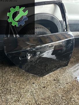Volvo V40 Sağ Arka Kapı çıkma parça
