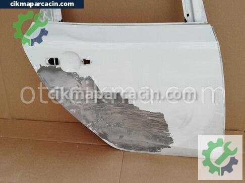 Volvo V40 Sağ Arka Kapı çıkma parça