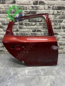 Volvo v40 sağ arka kapı v 40 çıkma yedek parça