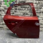 Volvo v40 sağ arka kapı v 40 çıkma yedek parça