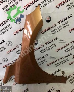 Volvo V40 Sağ Ön Çamurluk çıkma parça