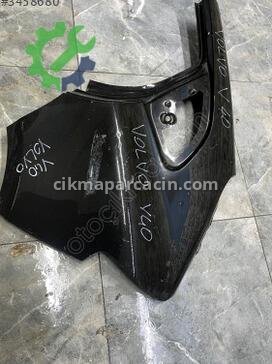 Volvo V40 Sol Arka Çamurluk çıkma parça