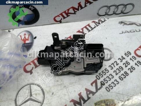 Volvo V40 Sol Arka Kapı Kilidi çıkma parça