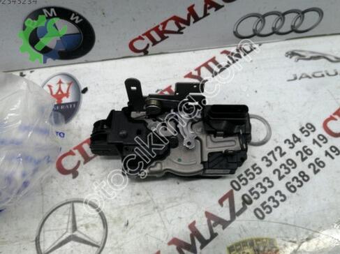 Volvo V40 Sol Arka Kapı Kilidi çıkma parça