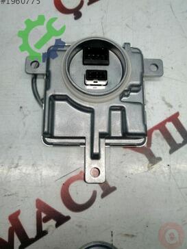 Volvo V40 Far Beyni 31335777 çıkma parça
