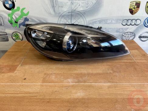 Volvo V40 Xenon Far çıkma parça