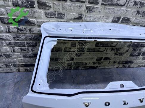 Volvo V60 Bagaj Kapağı çıkma parça