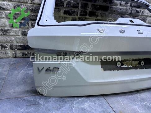 Volvo V60 Bagaj Kapağı çıkma parça
