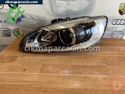 Volvo V60 Sol Ön Far çıkma parça