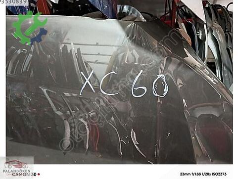 Volvo XC60 Kaput çıkma parça