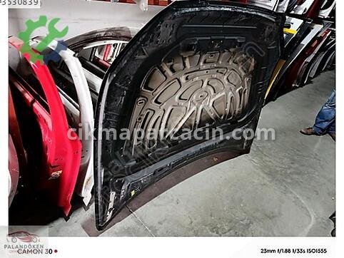 Volvo XC60 Kaput çıkma parça