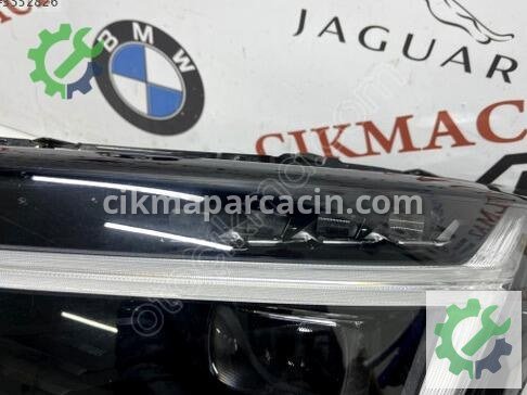 Volvo XC40 Sol Ön Far 32392320 çıkma parça