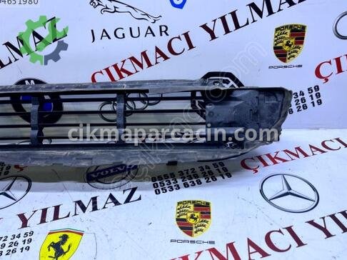 Volvo XC40 Hava Yönlendirme Paneli 31455422 çıkma parça
