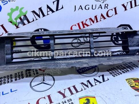 Volvo XC40 Hava Yönlendirme Paneli 31455422 çıkma parça