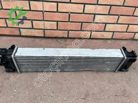 Volvo XC40 Intercooler Radyatörü 32249909 çıkma parça