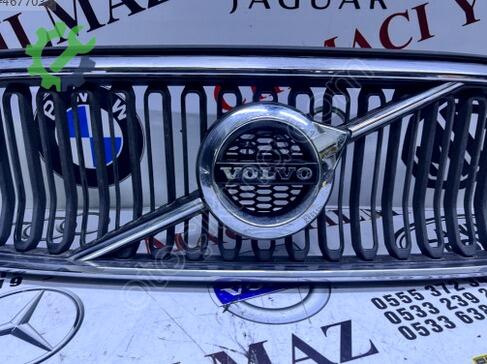 Volvo XC40 Ön Panjur 31457345 çıkma parça