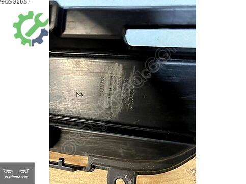 Volvo XC40 Tampon Izgarası 31449342 çıkma parça