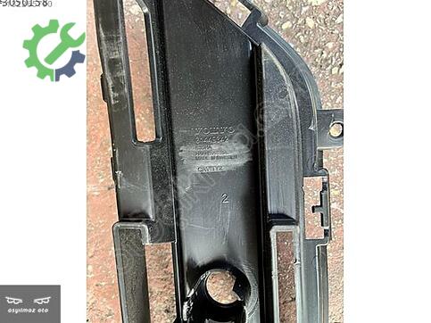 Volvo XC40 Tampon Izgarası 31449342 çıkma parça