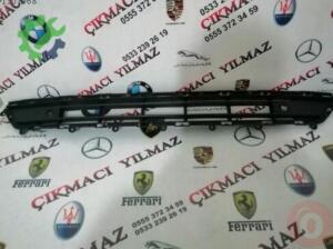 Volvo xc40 ön tampon orta ızgara çıkma yedek parça