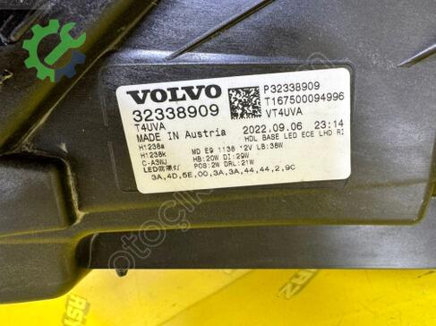 Volvo XC40 Sağ Ön Far 32338909 çıkma parça
