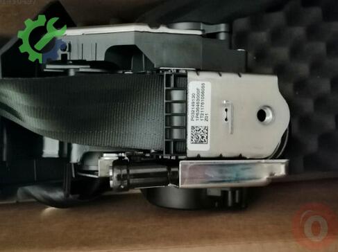 Volvo XC40 Emniyet Kemeri 32149130 çıkma parça