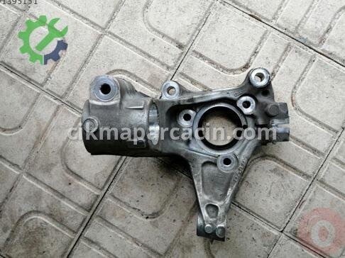 Volvo XC40 Sol Ön Taşıyıcı 32221856 çıkma parça