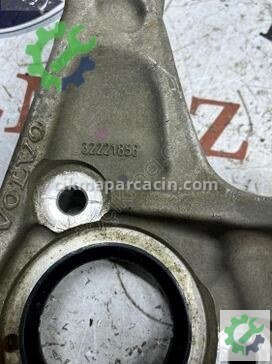 Volvo XC40 Sol Ön Taşıyıcı 32221856 çıkma parça