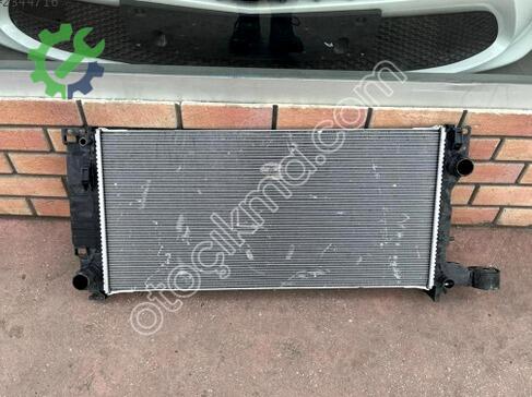 Volvo XC40 Su Radyatörü 31439767 çıkma parça