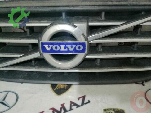 Volvo XC60 Ön Panjur çıkma parça