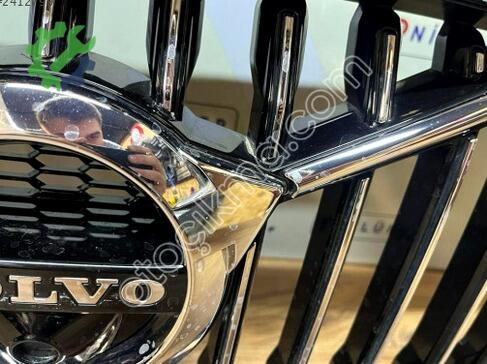 Volvo XC60 Ön Panjur 31425535 çıkma parça