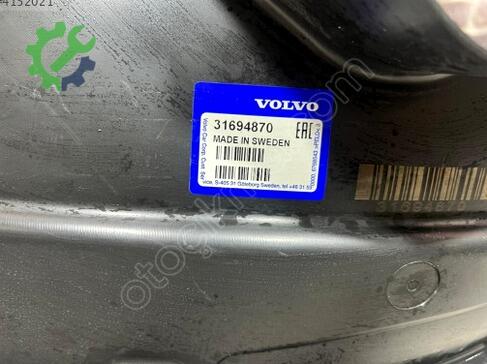 Volvo XC60 Davlumbaz çıkma parça