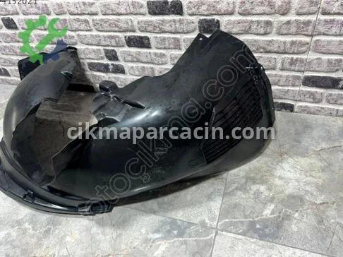 Volvo XC60 Davlumbaz çıkma parça