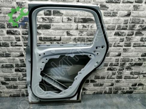 Volvo XC60 Sağ Arka Kapı çıkma parça